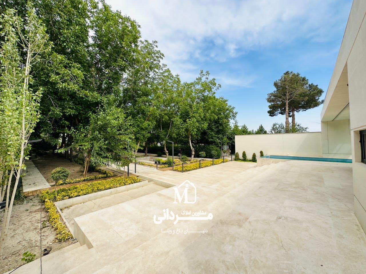 باغ وی 700 متری مدرن با 170 تر بنا در منطقه خوشنام ملارد