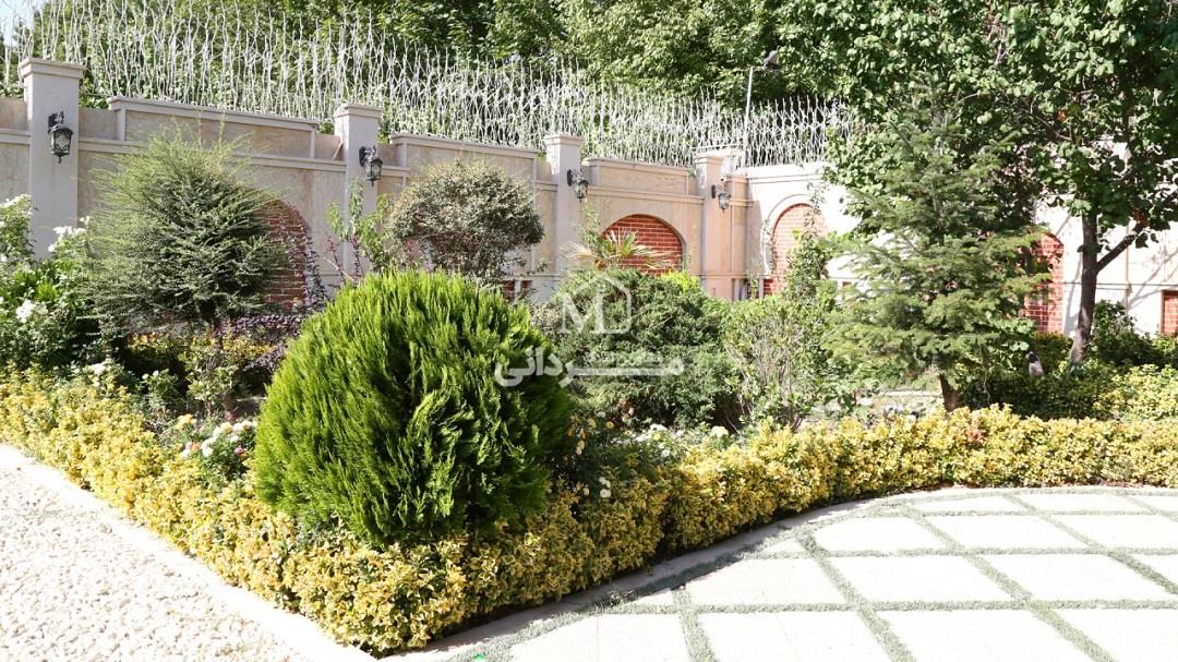  باغ ویلای 700 متری لاکچری با 130 متر بنای لوکس در منطقه یبارک شهریار 