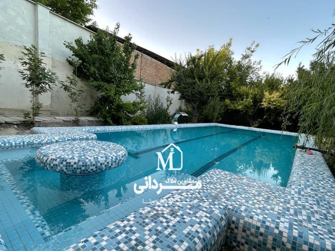 باغ ویلای 1200متری قیمت مناسب با 100 متر بنای لوکس در ملارد منطقه مهرآذین