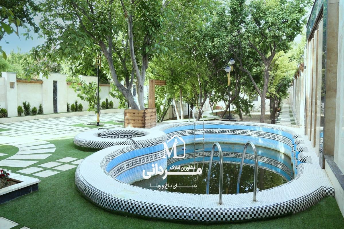 باغ ویلای 1000 متری با 200 متربنای لوکس ومدرن در ملارد