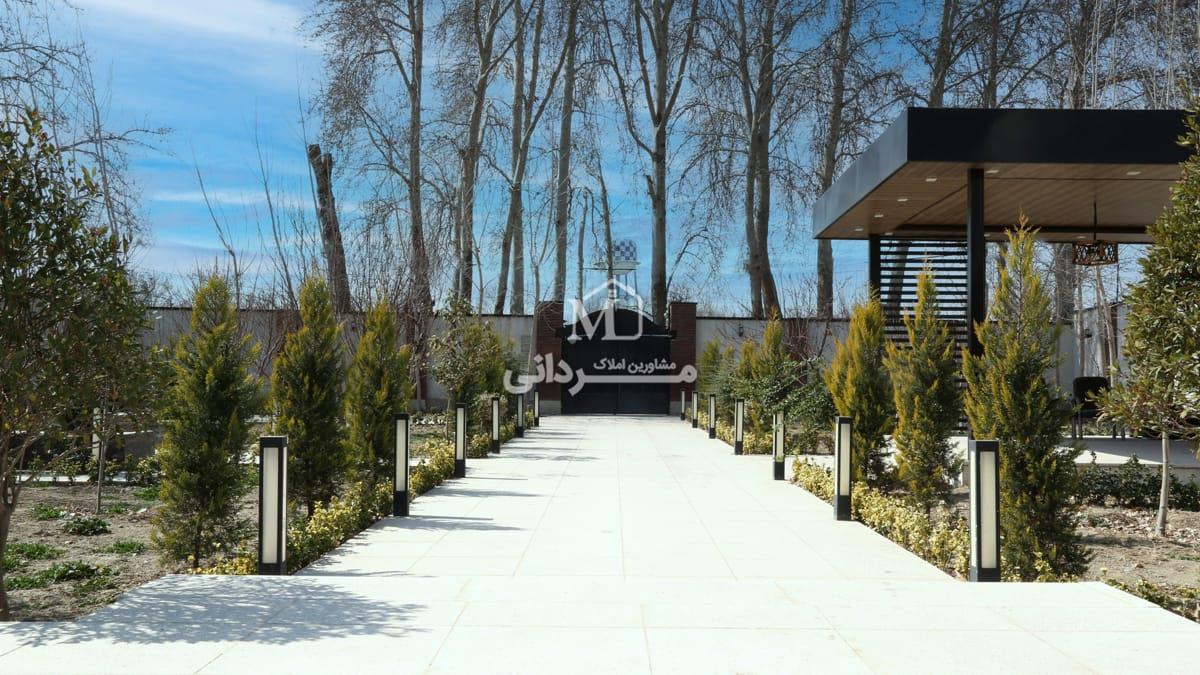 باغ ویلای 1250 متری مجلل با 400 متر بنای لوکس در منطقه سرسبز کردزار شهریار 