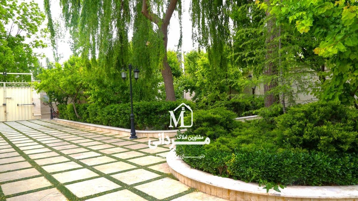 خرید باغ ویلا در شهریار با متراژ 1600 متر با بنای لوکس و مدرن 